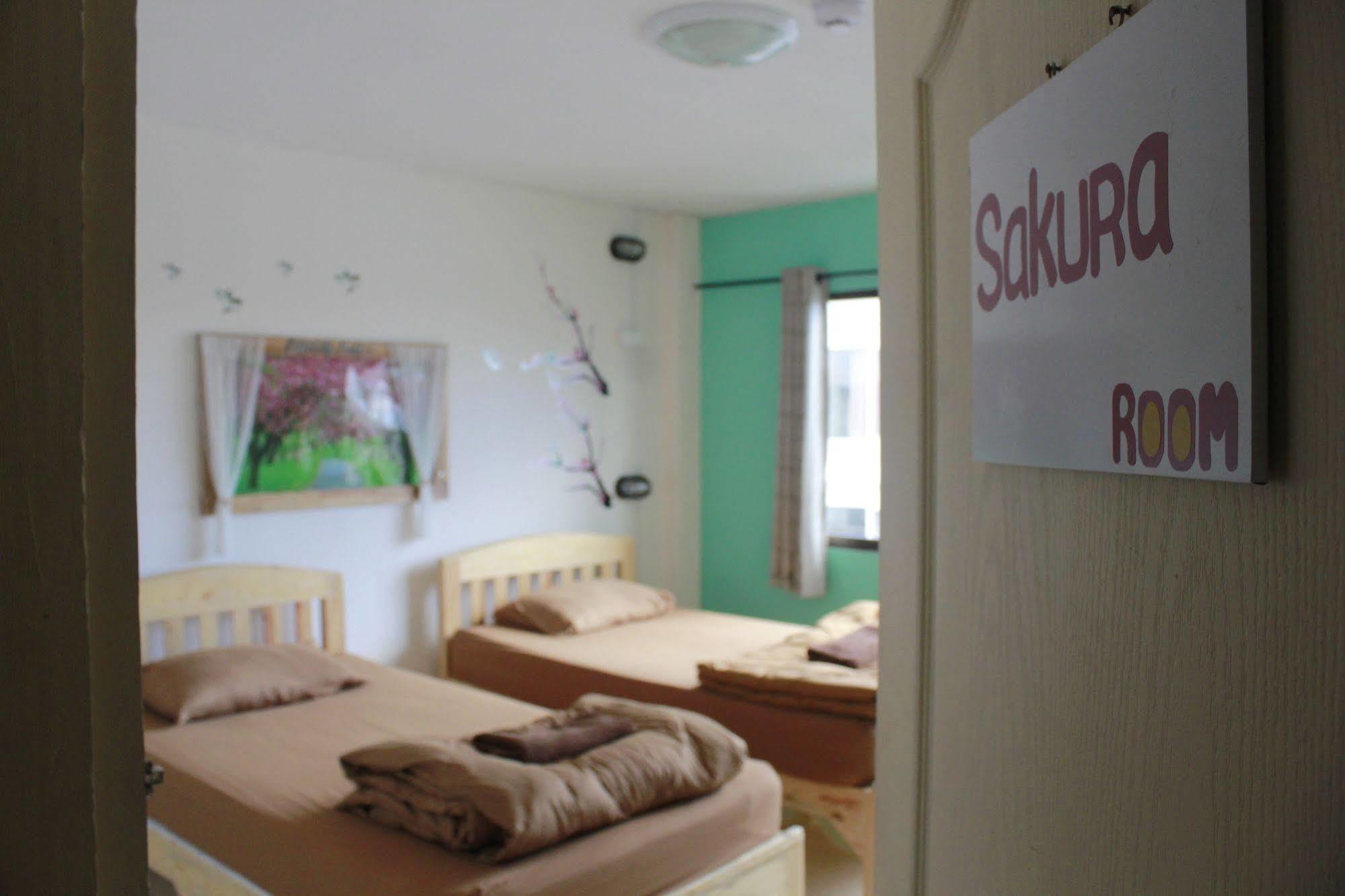 Cm City Hostel Chiang Mai Ngoại thất bức ảnh