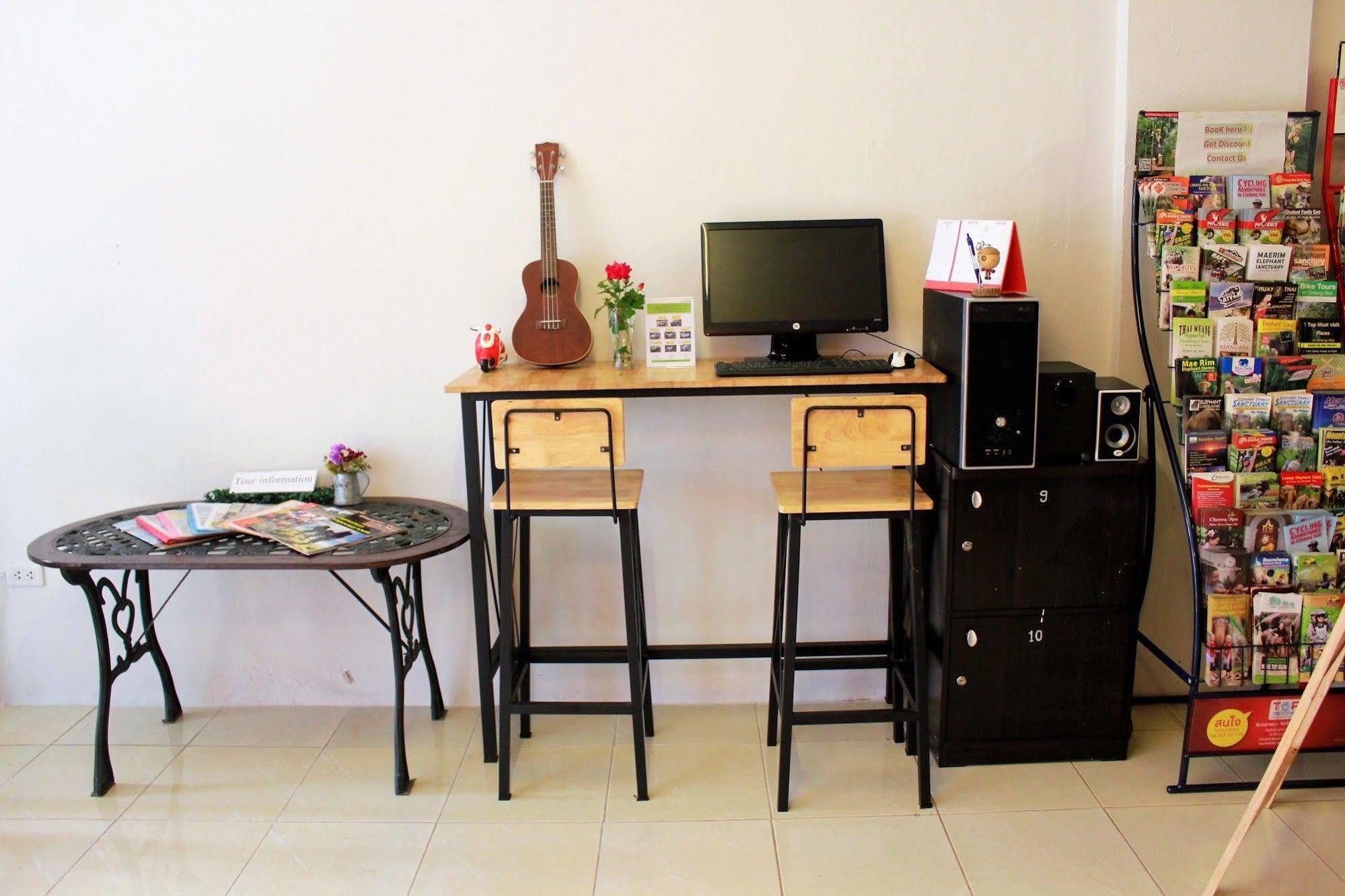 Cm City Hostel Chiang Mai Ngoại thất bức ảnh